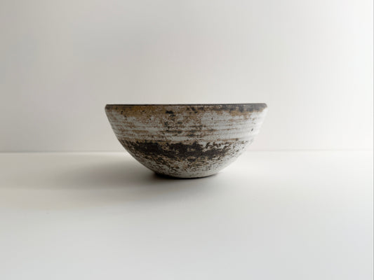 Minoru Haga (芳賀稔) Artisanal Ceramic Bowl
