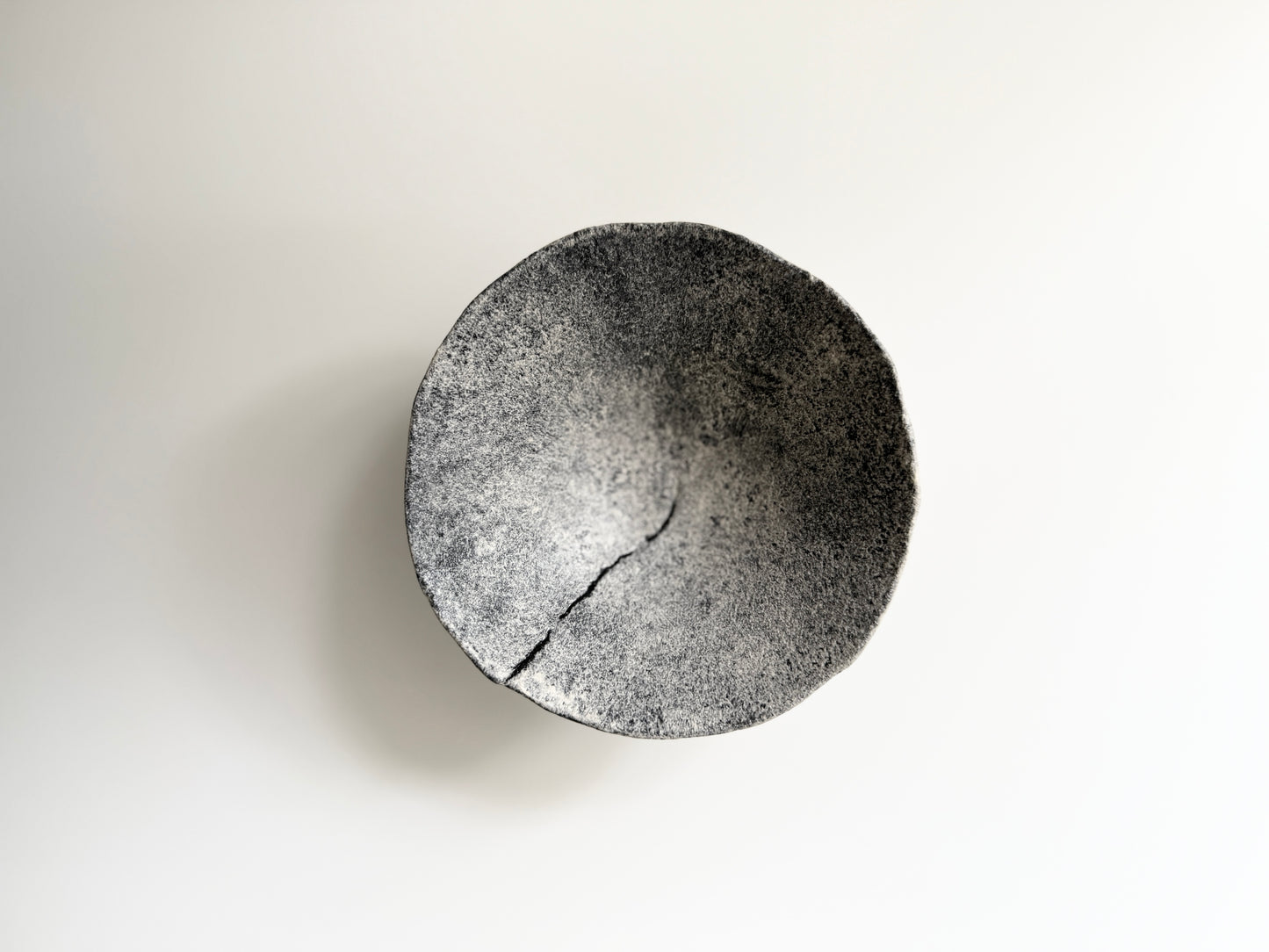 Taeko Kajihara(梶原妙子)Handmade Ceramic Decoration Bowl
