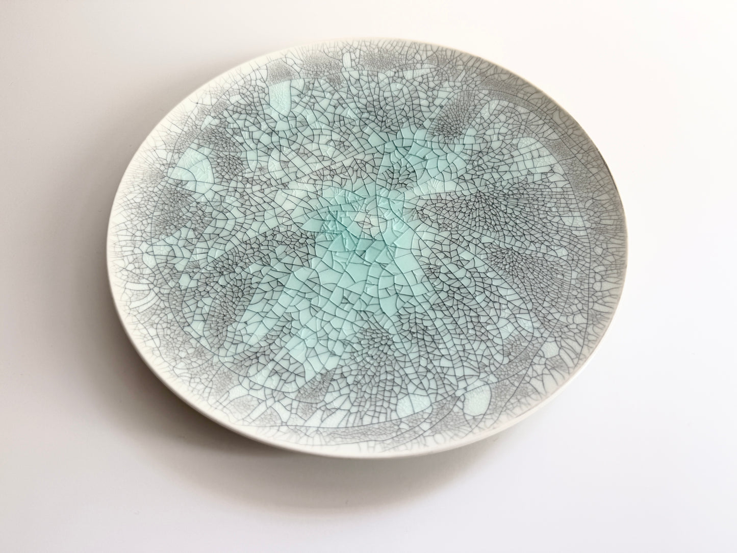Saeko Fujiuchi(藤内紗惠子) Handmade Porcelain Plate
