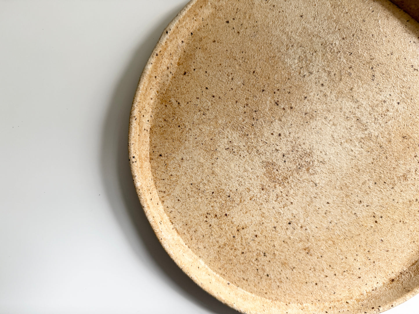 Taeko Kajihara (梶原妙子) Round Plate