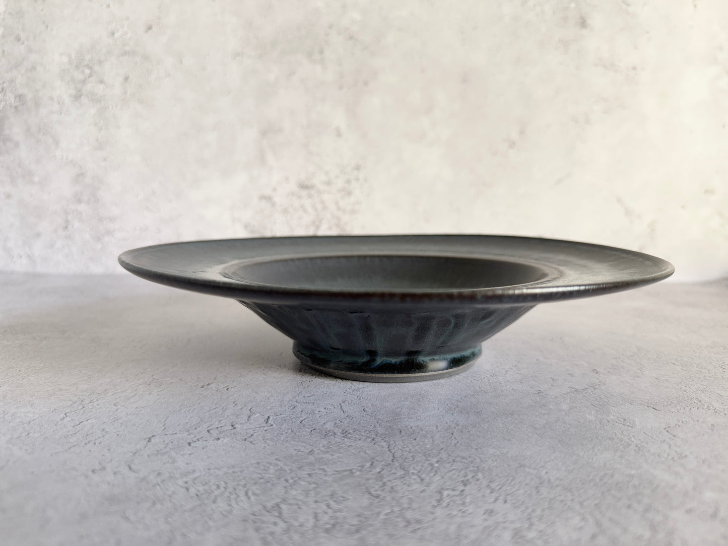 Akira Tsuzuki(都築明)Handmade Ceramic Plate