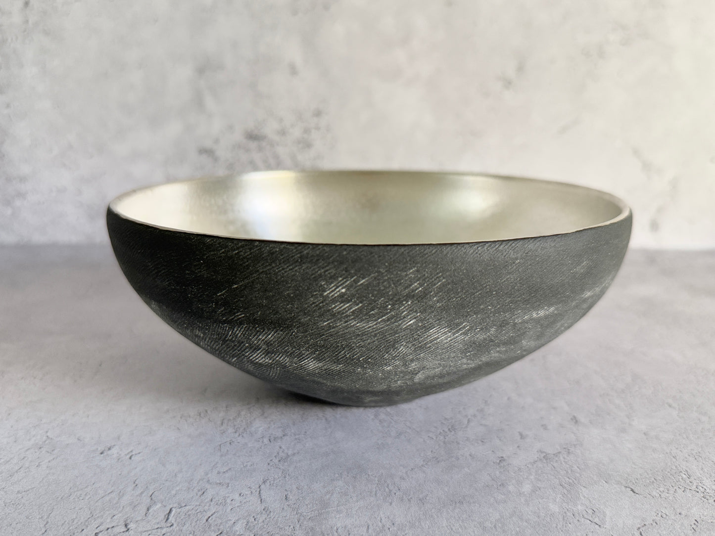 Akira Tsuzuki(都築明)Handmade Ceramic Bowl