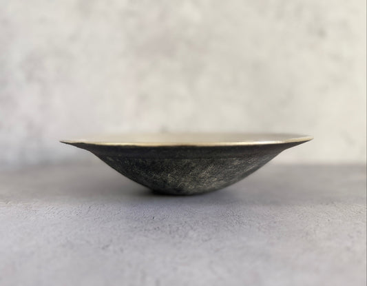 Akira Tsuzuki(都築明)Handmade Ceramic Silver Bowl