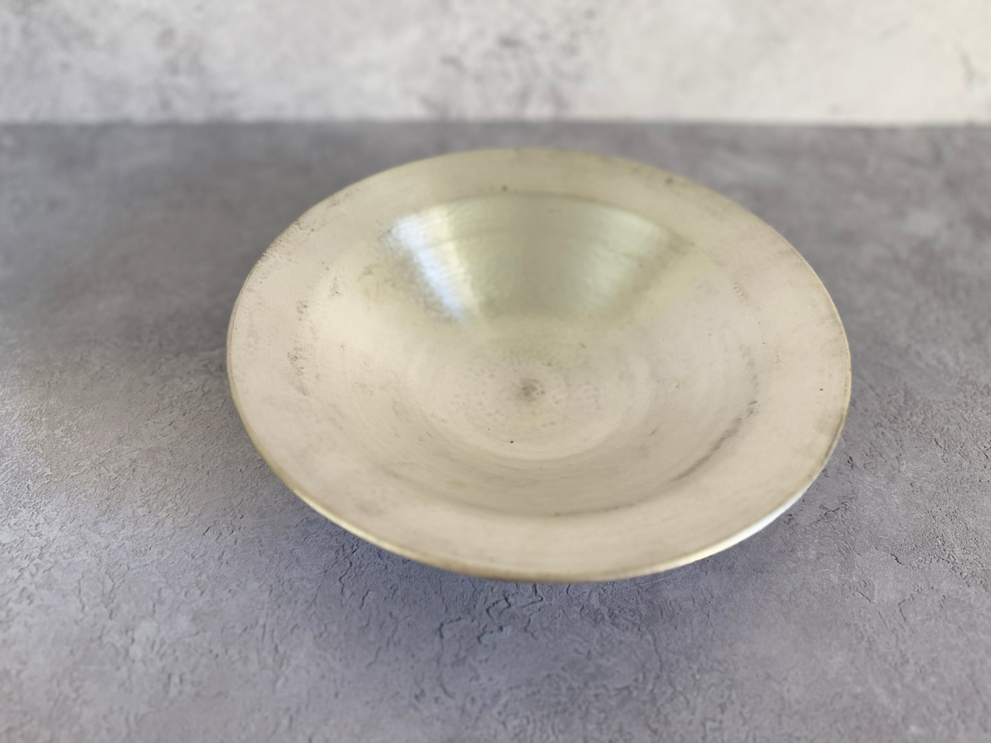 Akira Tsuzuki(都築明)Handmade Ceramic Silver Bowl