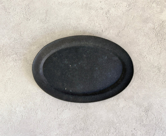 Gengo Furukawa (フルカワゲンゴ) Handmade Ceramic Oval Plate