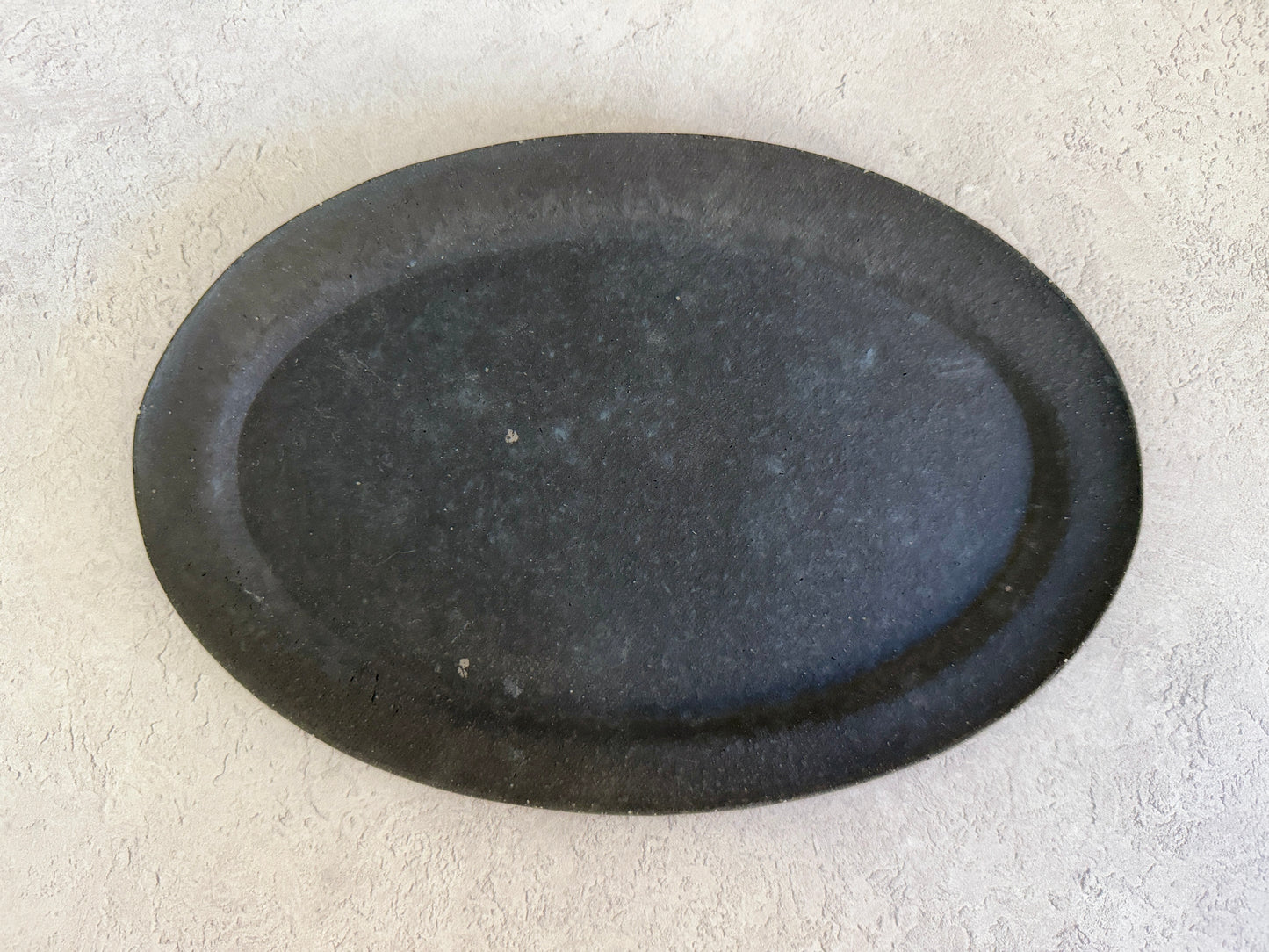 Gengo Furukawa (フルカワゲンゴ) Handmade Ceramic Oval Plate