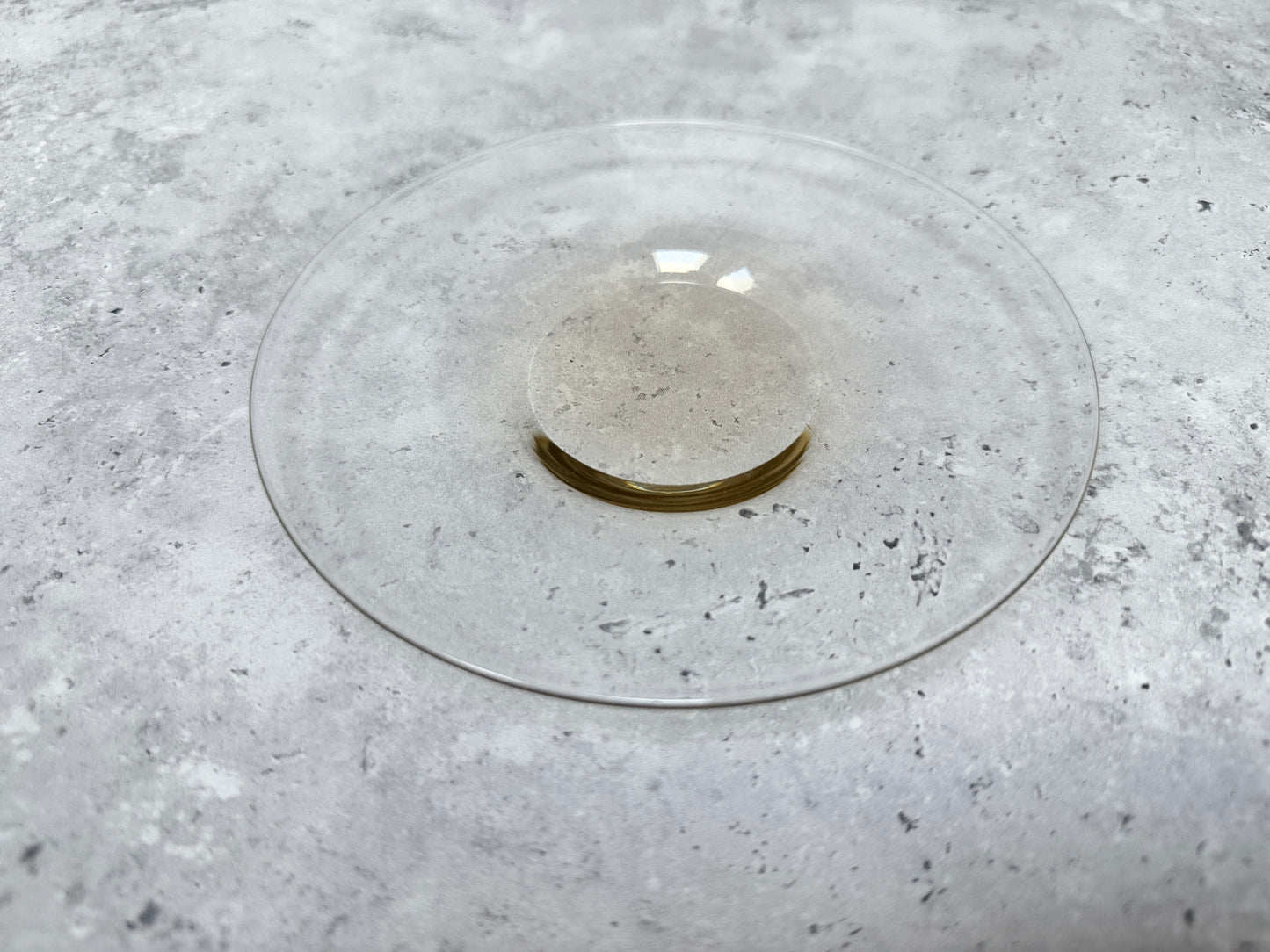 Takanori Washizuka (鷲塚貴紀) Handmade Glass Plate