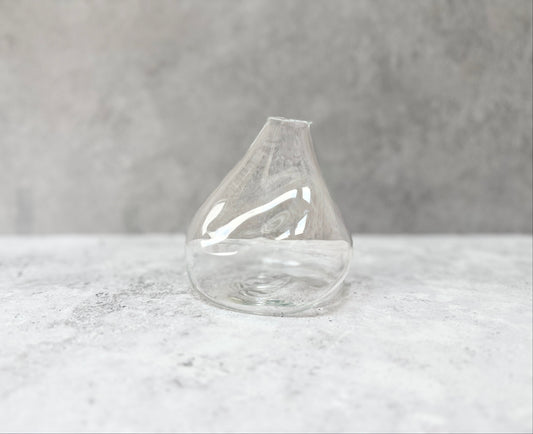 Minako Aiba(饗庭三七子)Handmade Glass Flower vase