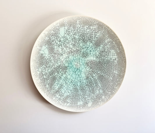 Saeko Fujiuchi（藤内紗惠子) Handmade Porcelain Plate