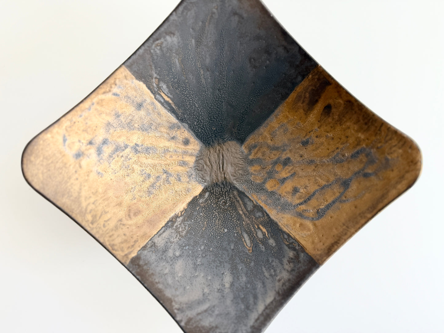 Joe Yoshida（吉田丈）Handmade Ceramic Square Bowl