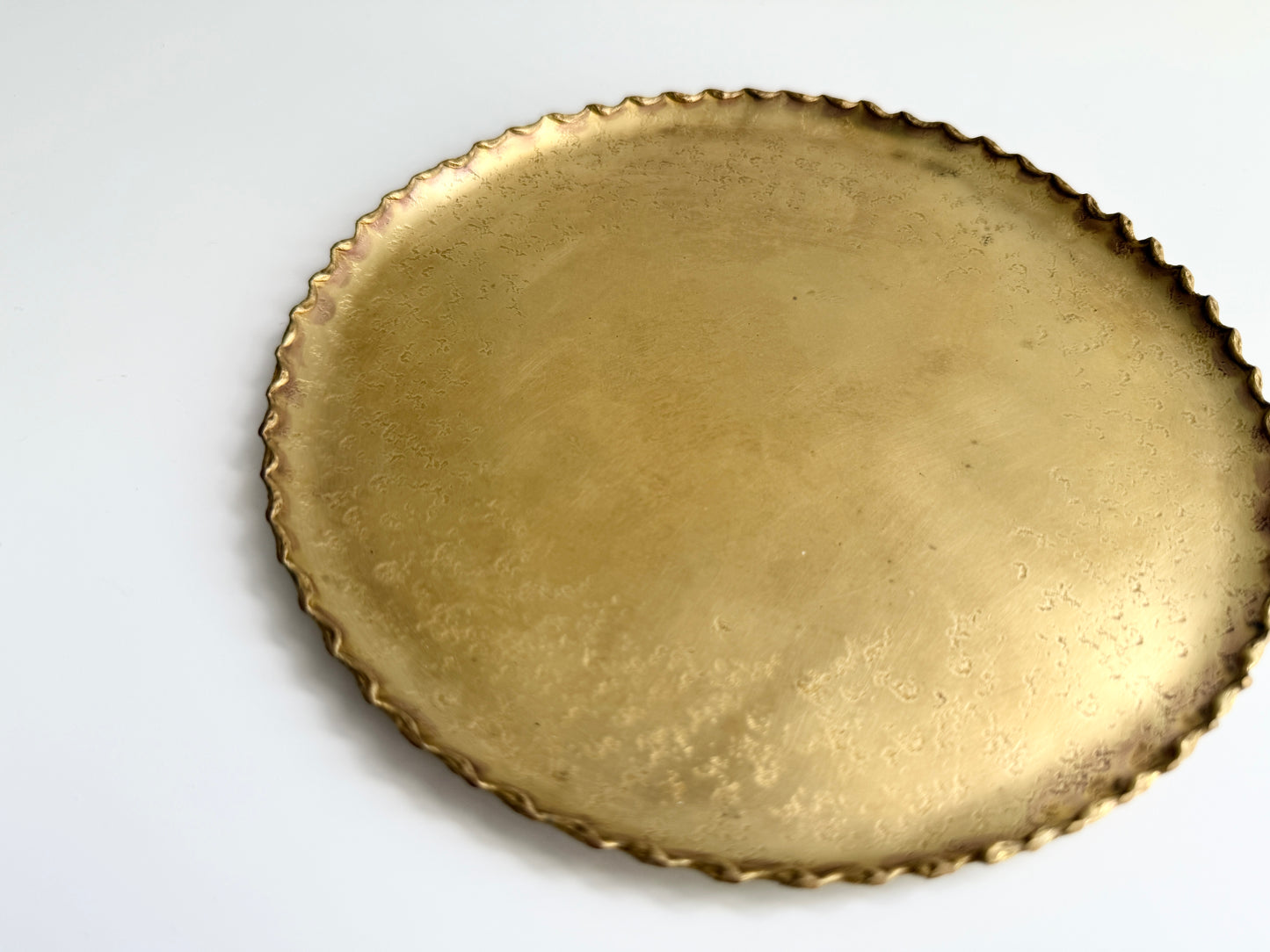 Nagako Fujita (藤田永子) Artisanal Brass Deseigned Plate