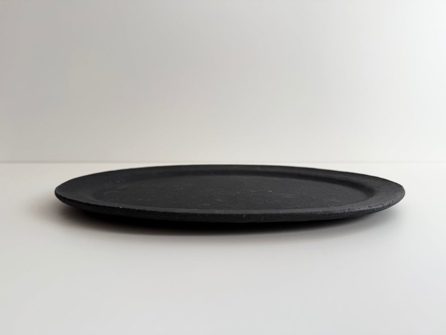 Gengo Furukawa (フルカワゲンゴ) Handmade Ceramic Oval Plate