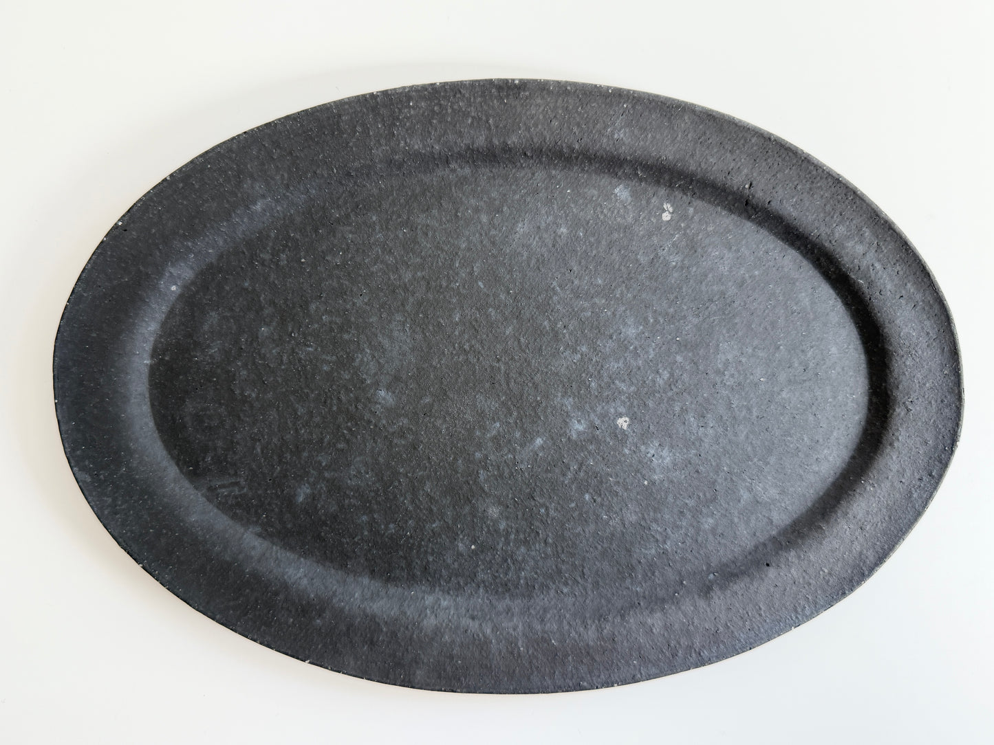 Gengo Furukawa (フルカワゲンゴ) Handmade Ceramic Oval Plate
